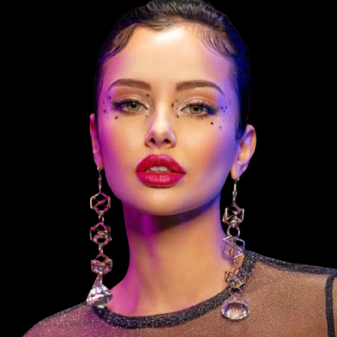 Jade – Faux cils naturels avec volume léger en coin externe pour un regard envoûtant