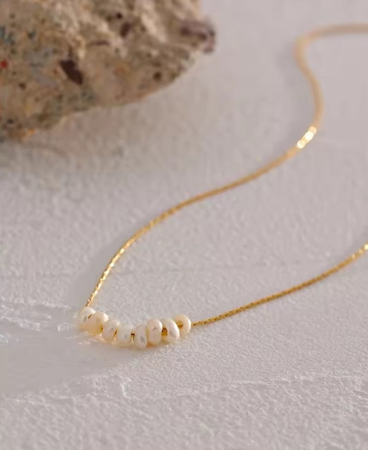 Collier....